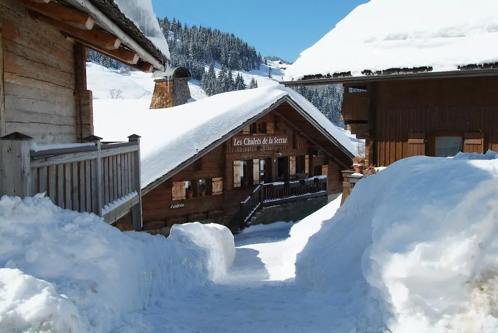 Les Chalets De La Serraz لا كلوساز 4*,
