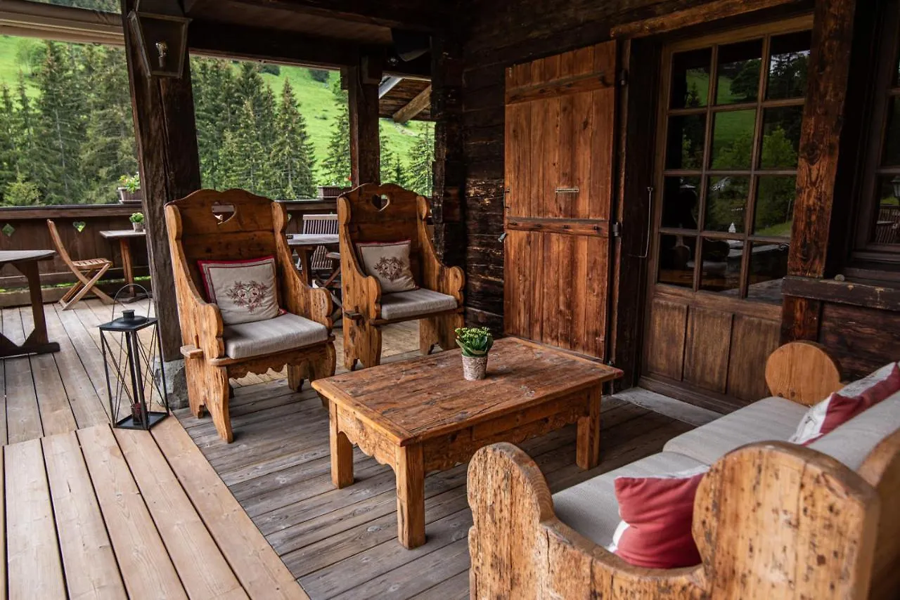 Les Chalets De La Serraz لا كلوساز