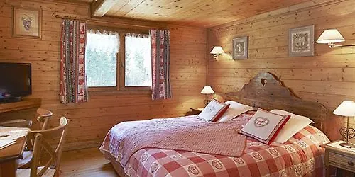 **** فندق Les Chalets De La Serraz لا كلوساز فرنسا
